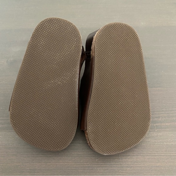 OLD NAVY • Baby Sandals 3-6 months - Picture 6 of 6